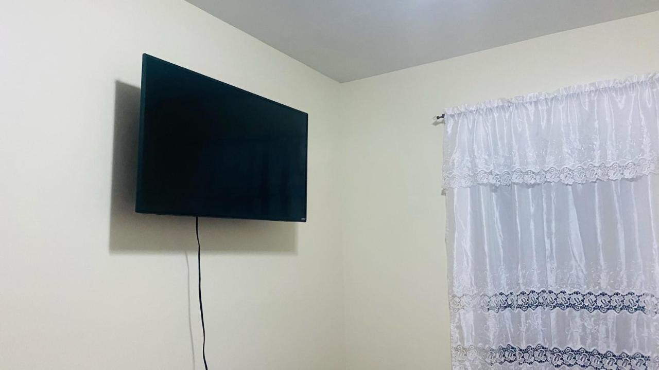 Minutes From Jfk, Beautiful Home With Peaceful, Cosy, Private Room New York Esterno foto